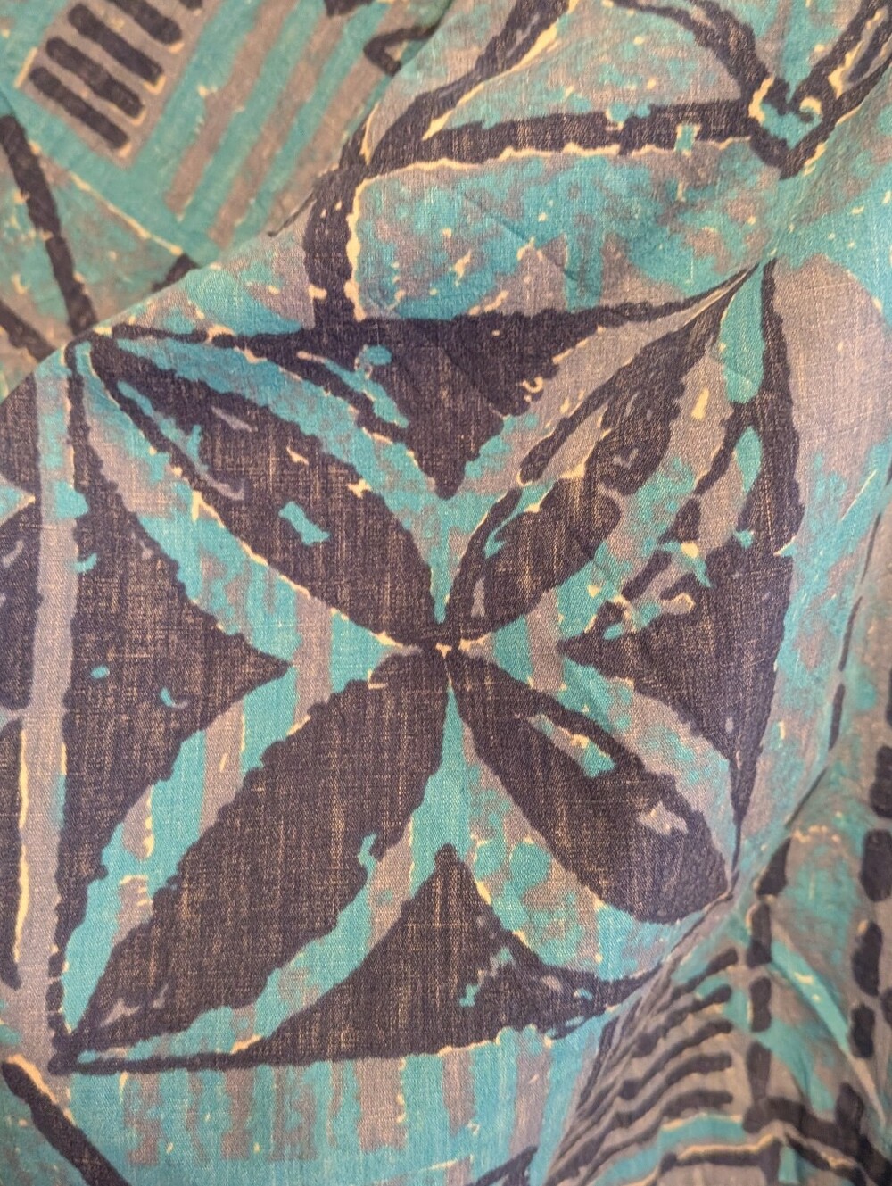 Vintage Alfred Shaheen  reyn spooner Tiki Reverse Print Hawaiian Aloha Shirt 2XL - Picture 5 of 7